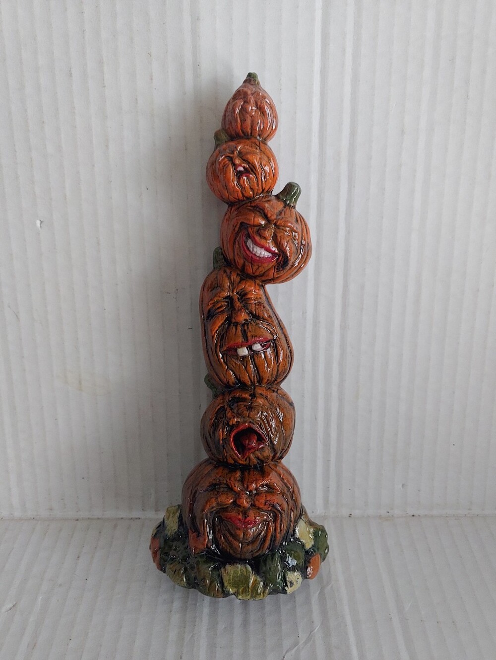 Six Expressive Stacked Jack-o'-lantern Vintage Ceramic Figurine Deco Halloween